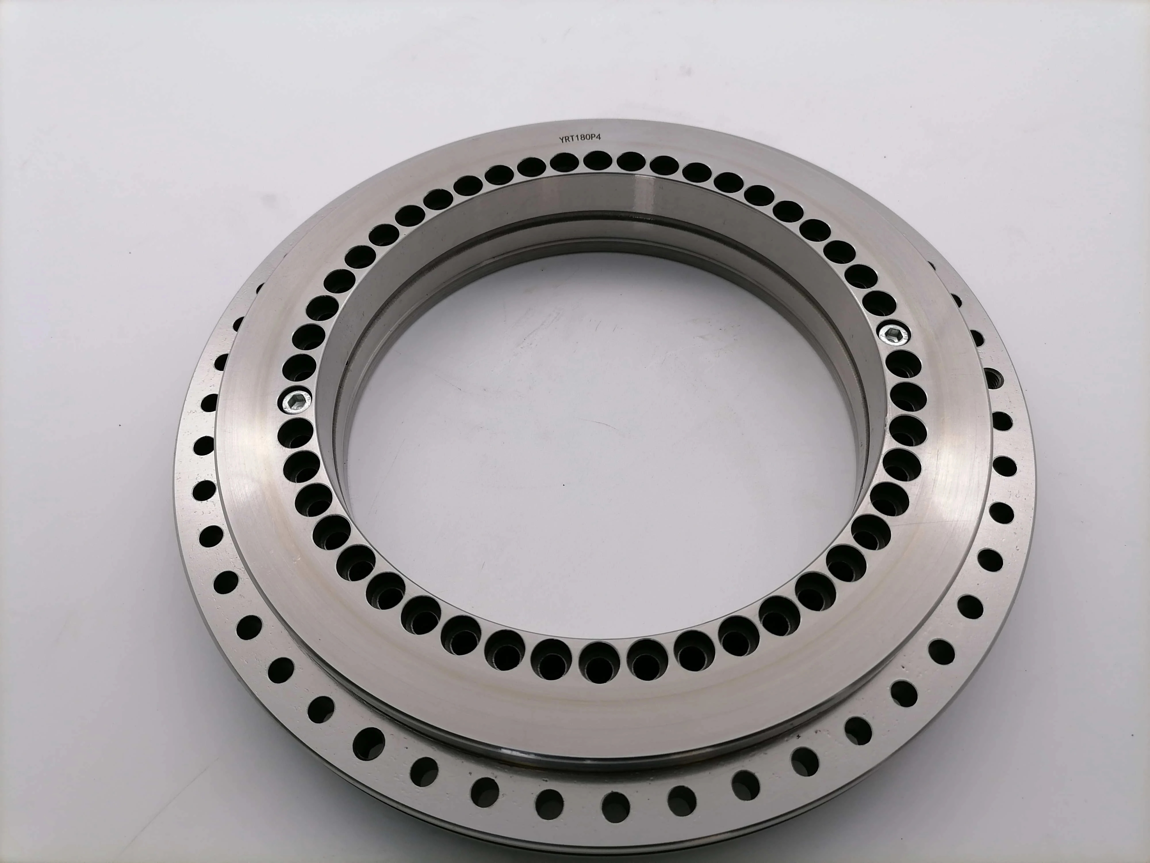 YRT rotary table bearing